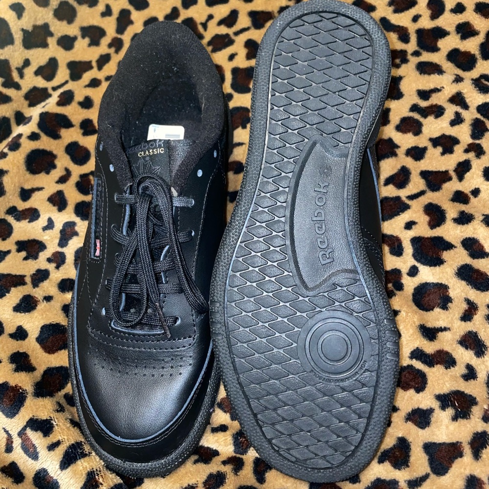 Reebok Black Leather Men's Sneakers - Picture 5 of 5